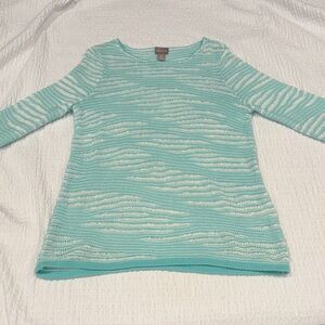 Chico's Ladies Beautiful Teal and White Knit Top